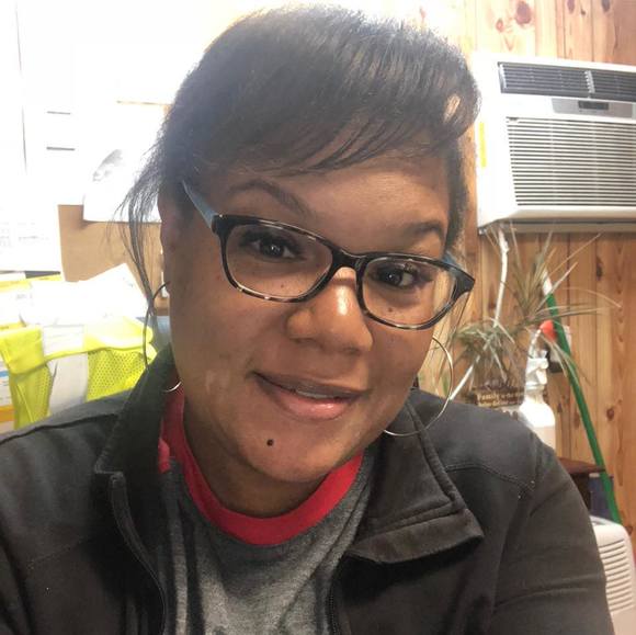 Meet your Posher, Keasha - Picture 1 of 1